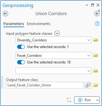 The Union Corridors geoprocessing pane: input polygon feature classes Diversity_Corridors with Use the selected records 1, and Facet_Corridors with Use the selected records 18; output feature class Land_Facet_Corridor_Union